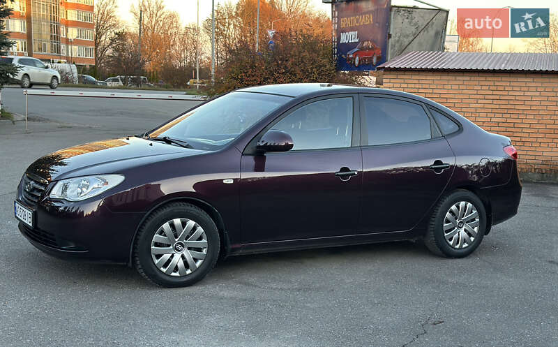 Седан Hyundai Elantra 2007 в Тернополі