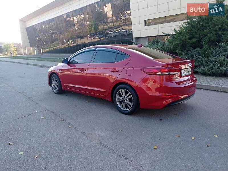 Седан Hyundai Elantra 2016 в Запорожье