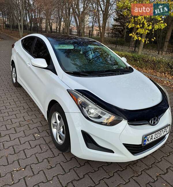 Седан Hyundai Elantra 2014 в Миргороде