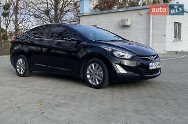 Седан Hyundai Elantra 2014 в Виннице