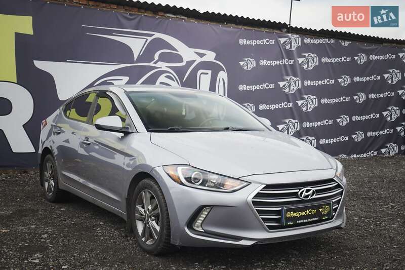Седан Hyundai Elantra 2016 в Харкові
