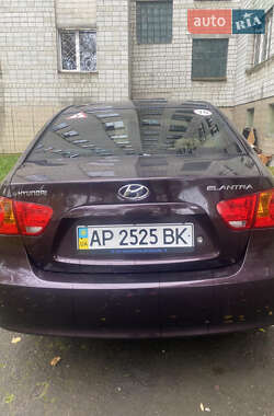 Седан Hyundai Elantra 2008 в Львове