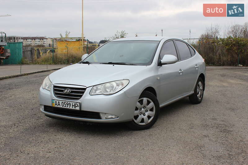 Седан Hyundai Elantra 2008 в Киеве фото Седан Hyundai Elantra 2008 в Киеве
