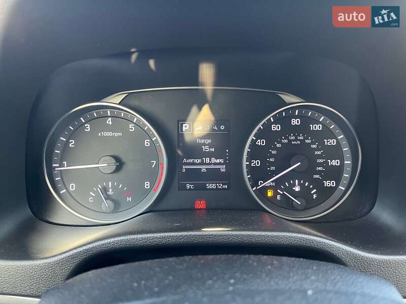 Седан Hyundai Elantra 2017 в Киеве