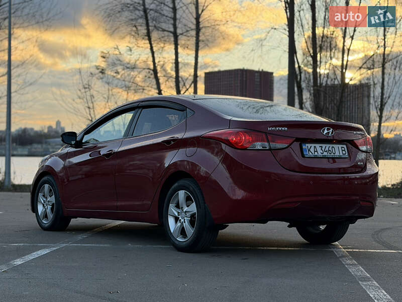 Седан Hyundai Elantra 2012 в Киеве фото 9 Седан Hyundai Elantra 2012 в Киеве