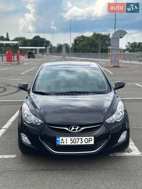 Седан Hyundai Elantra 2011 в Києві фото 3 Седан Hyundai Elantra 2011 в Києві