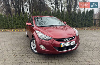 Седан Hyundai Elantra 2013 в Киеве