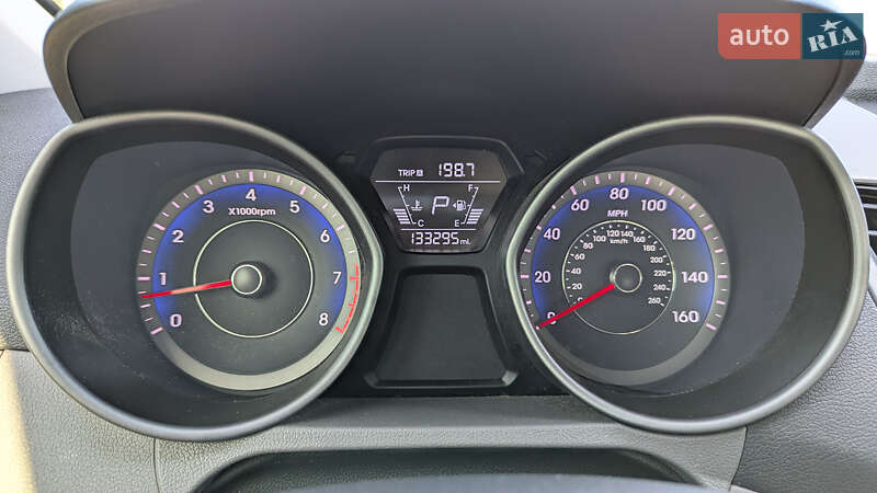 Седан Hyundai Elantra 2014 в Киеве фото 7 Седан Hyundai Elantra 2014 в Киеве