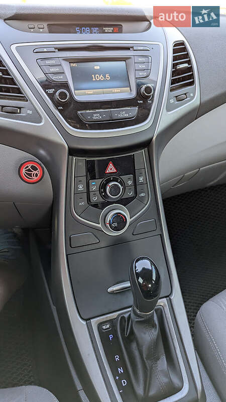 Седан Hyundai Elantra 2014 в Киеве фото 9 Седан Hyundai Elantra 2014 в Киеве