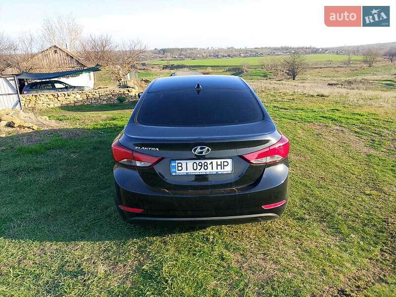 Седан Hyundai Elantra 2014 в Великой Александровке