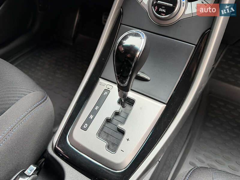 Седан Hyundai Elantra 2013 в Одессе фото 32 Седан Hyundai Elantra 2013 в Одессе