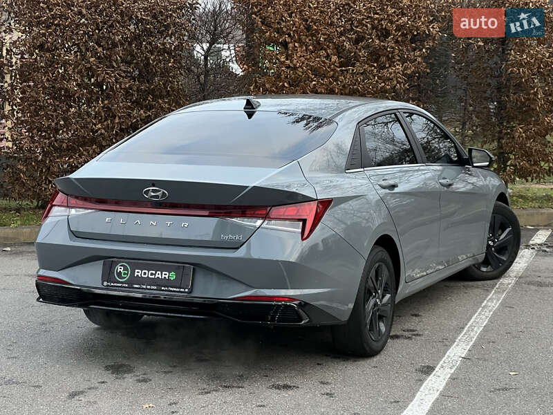 Седан Hyundai Elantra 2022 в Киеве