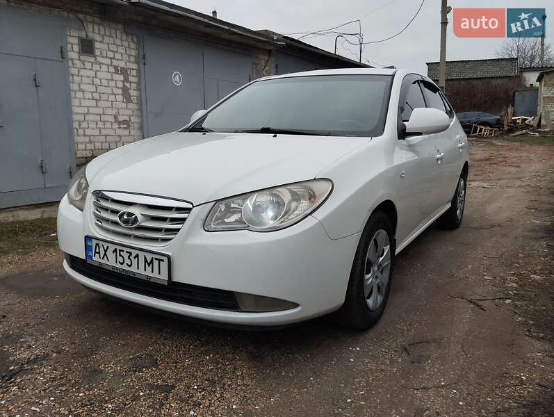 Hyundai Elantra 2010