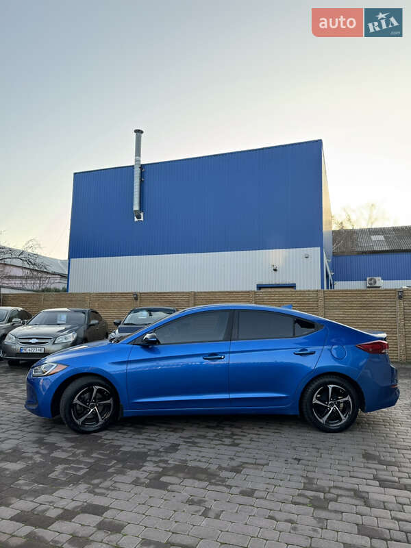 Седан Hyundai Elantra 2017 в Миколаєві