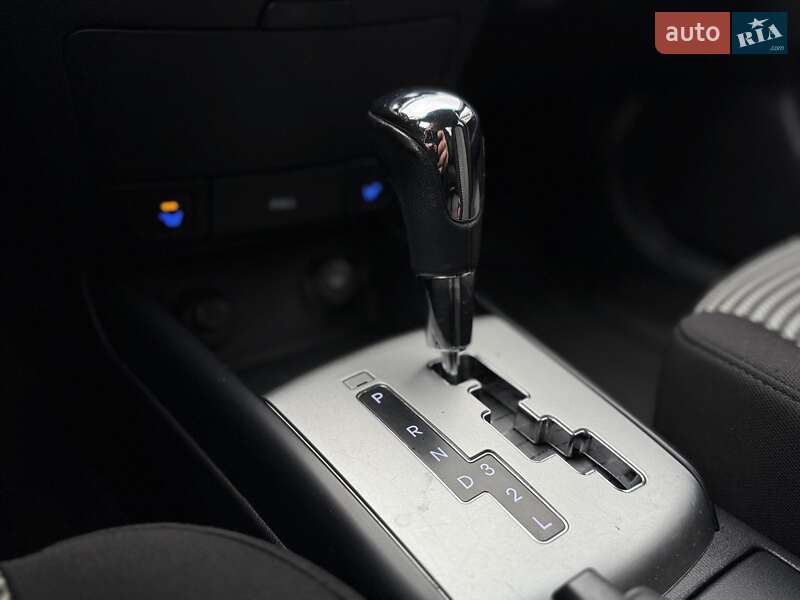 Седан Hyundai Elantra 2010 в Киеве фото 22 Седан Hyundai Elantra 2010 в Киеве