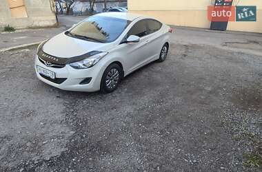 Седан Hyundai Elantra 2013 в Виннице