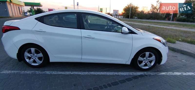 Седан Hyundai Elantra 2013 в Дніпрі фото 5 Седан Hyundai Elantra 2013 в Дніпрі