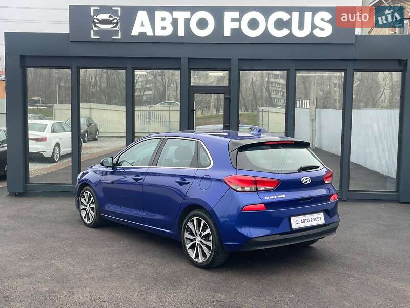 Хетчбек Hyundai Elantra 2019 в Києві