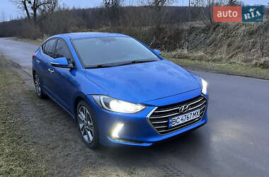 Седан Hyundai Elantra 2015 в Львове