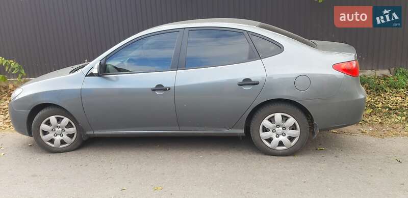 Седан Hyundai Elantra 2010 в Борисполі
