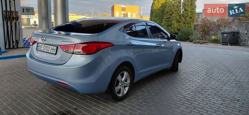 Седан Hyundai Elantra 2012 в Кропивницком