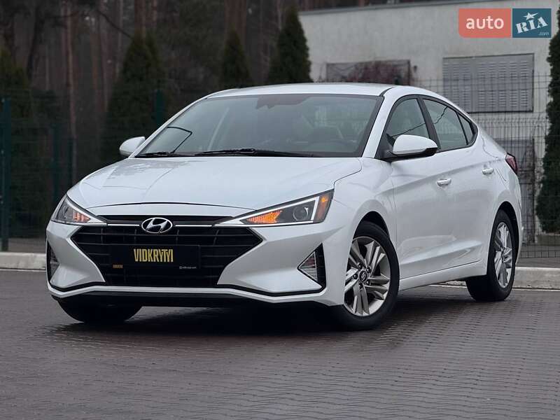 Hyundai Elantra 2019