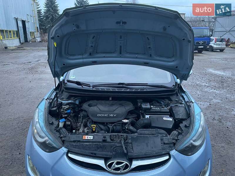 Седан Hyundai Elantra 2011 в Рівному фото 9 Седан Hyundai Elantra 2011 в Рівному