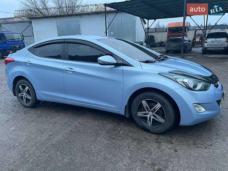 Седан Hyundai Elantra 2011 в Рівному фото 7 Седан Hyundai Elantra 2011 в Рівному