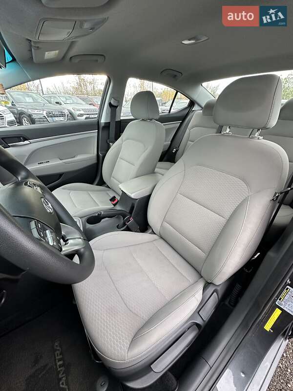 Седан Hyundai Elantra 2020 в Білогородці
