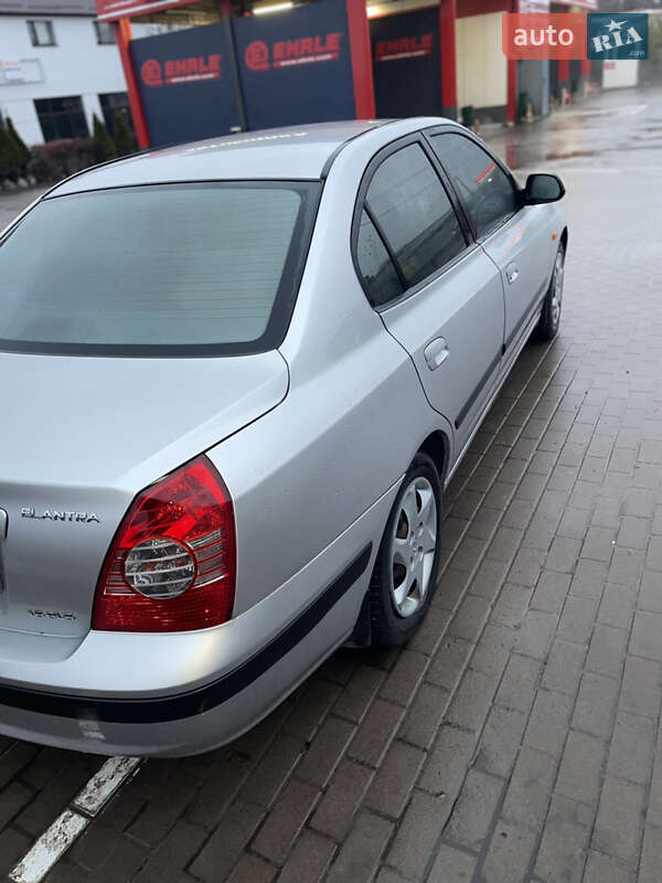 Седан Hyundai Elantra 2011 в Вінниці