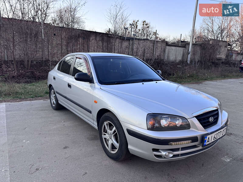 Седан Hyundai Elantra 2006 в Киеве