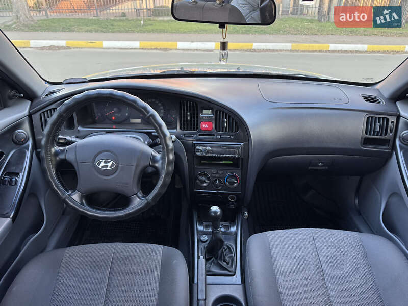 Седан Hyundai Elantra 2006 в Киеве