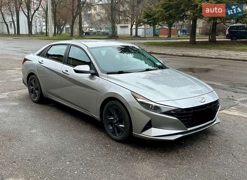 Седан Hyundai Elantra 2021 в Харкові