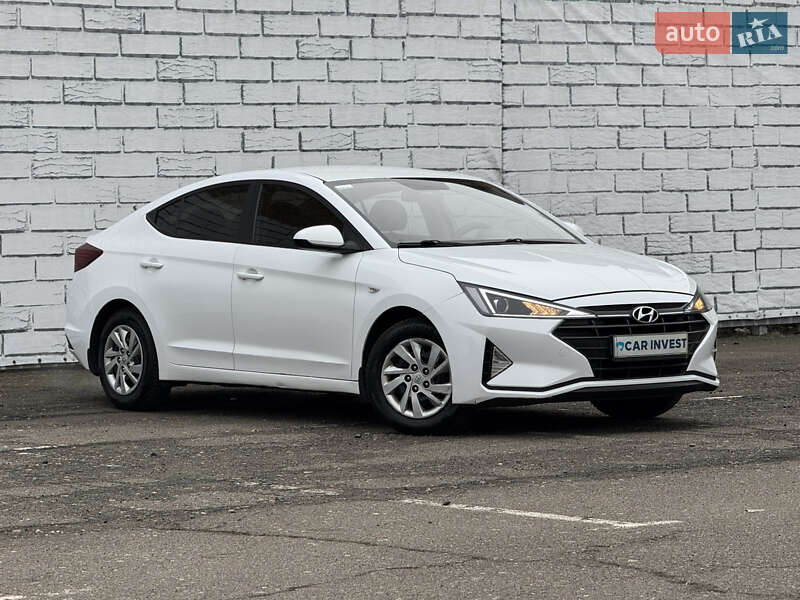 Hyundai Elantra 2019