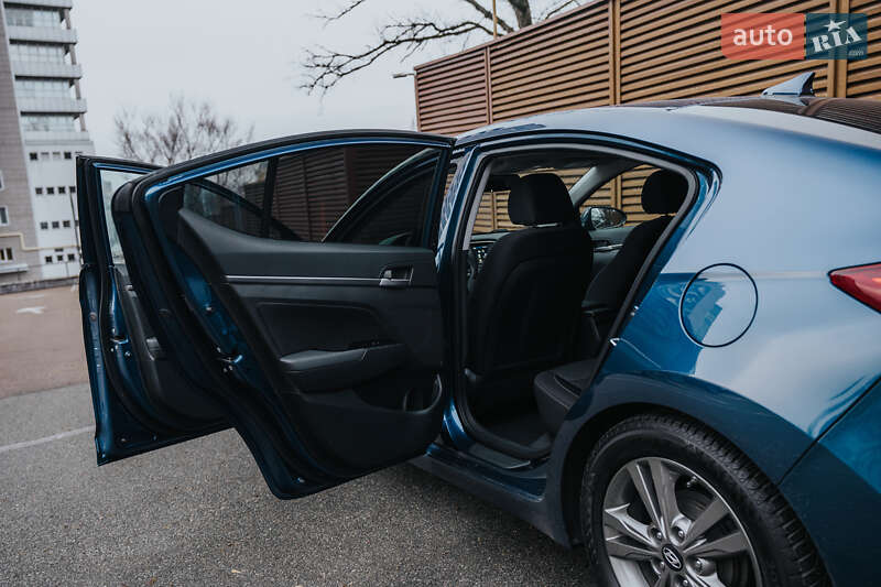 Седан Hyundai Elantra 2017 в Києві фото 14 Седан Hyundai Elantra 2017 в Києві