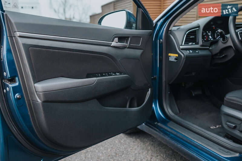 Седан Hyundai Elantra 2017 в Києві фото 20 Седан Hyundai Elantra 2017 в Києві