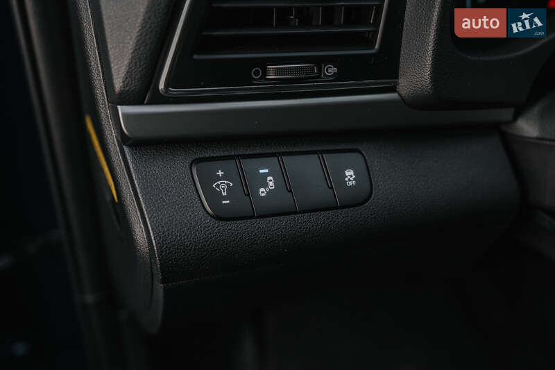 Седан Hyundai Elantra 2017 в Києві фото 25 Седан Hyundai Elantra 2017 в Києві