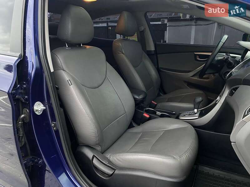 Седан Hyundai Elantra 2011 в Києві фото 25 Седан Hyundai Elantra 2011 в Києві