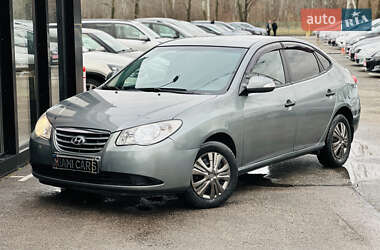 Седан Hyundai Elantra 2010 в Харькове