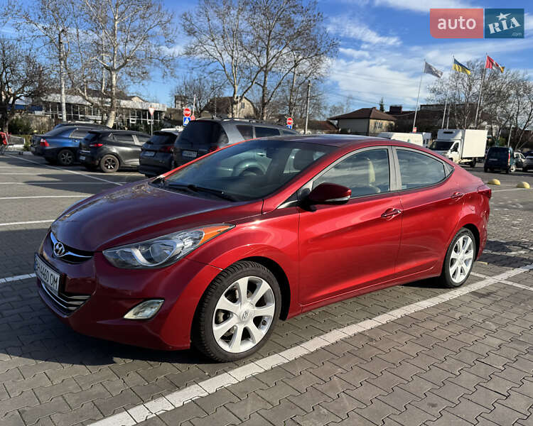 Hyundai Elantra 2012