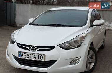 Седан Hyundai Elantra 2011 в Днепре
