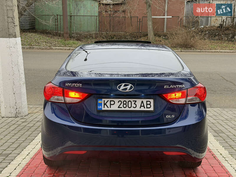 Седан Hyundai Elantra 2012 в Запорожье