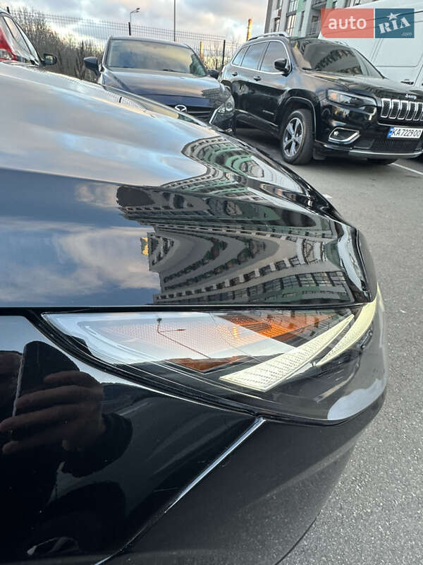 Седан Hyundai Elantra 2020 в Киеве