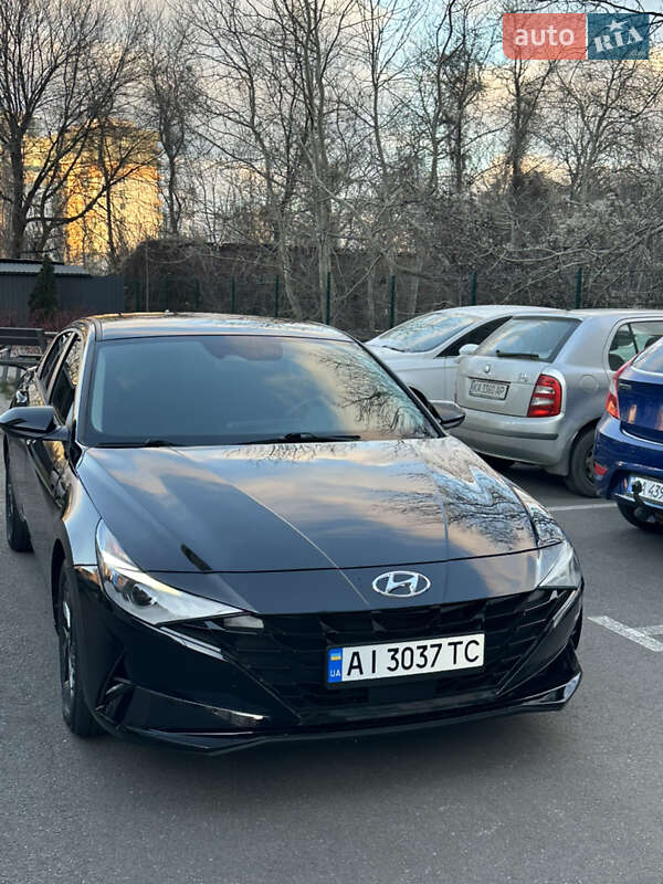 Седан Hyundai Elantra 2020 в Киеве