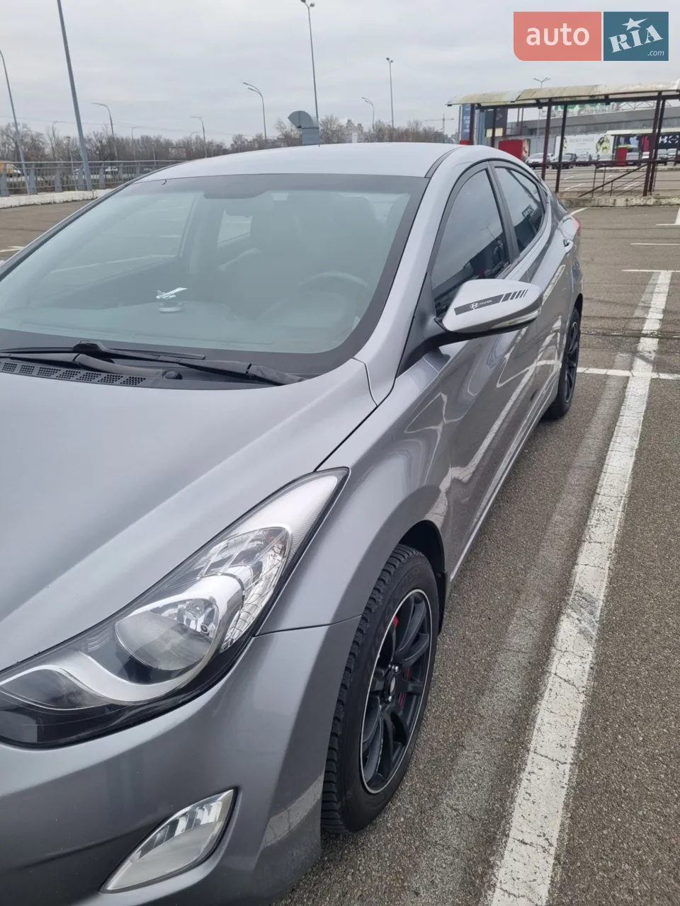 Продам власний автомобіль.
Технічно справний, повністю обслужений по регламенту.

Комплектація:
ГБО
Підігрів сидінь
Нова мультимедіа
Камера заднього огляду

Стан:
Без серйозних ДТП
Дрібні сколи ЛКП
Сів і поїхав

Додатково:
Комплект літньої гуми
Розхідники для ходової

Готовий до адекватного торгу.