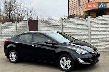 Седан Hyundai Elantra 2014 в Дніпрі