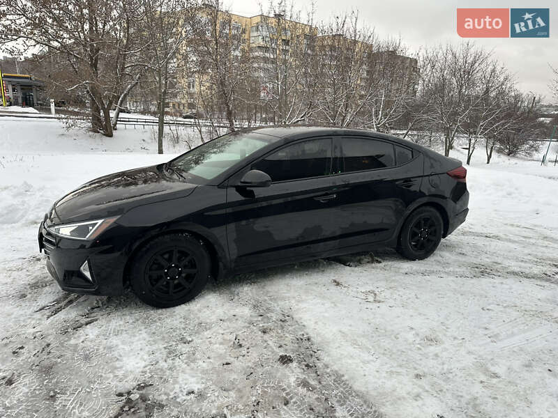 Седан Hyundai Elantra 2020 в Харькове