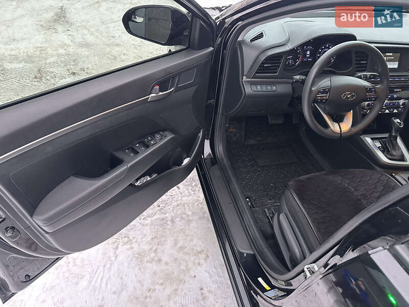 Седан Hyundai Elantra 2020 в Харькове