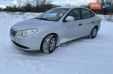 Седан Hyundai Elantra 2008 в Днепре
