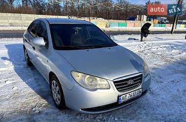 Седан Hyundai Elantra 2007 в Каменском